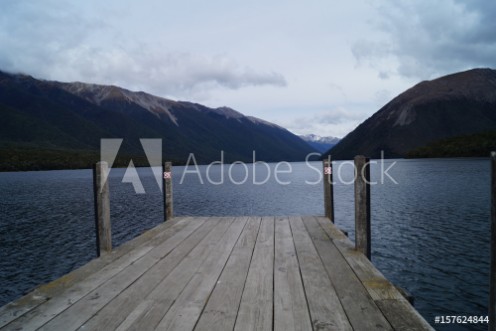 Picture of Lake Nelson New Zealand